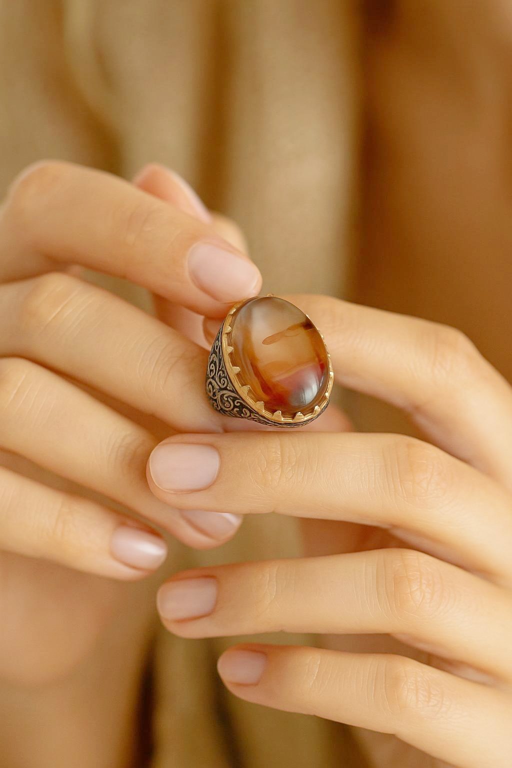 Yemeni "Living Art" Sterling Silver Ring - Illustrated Yemeni Agate yemeni "living art" sterling silver ring illustrated yemeni agate