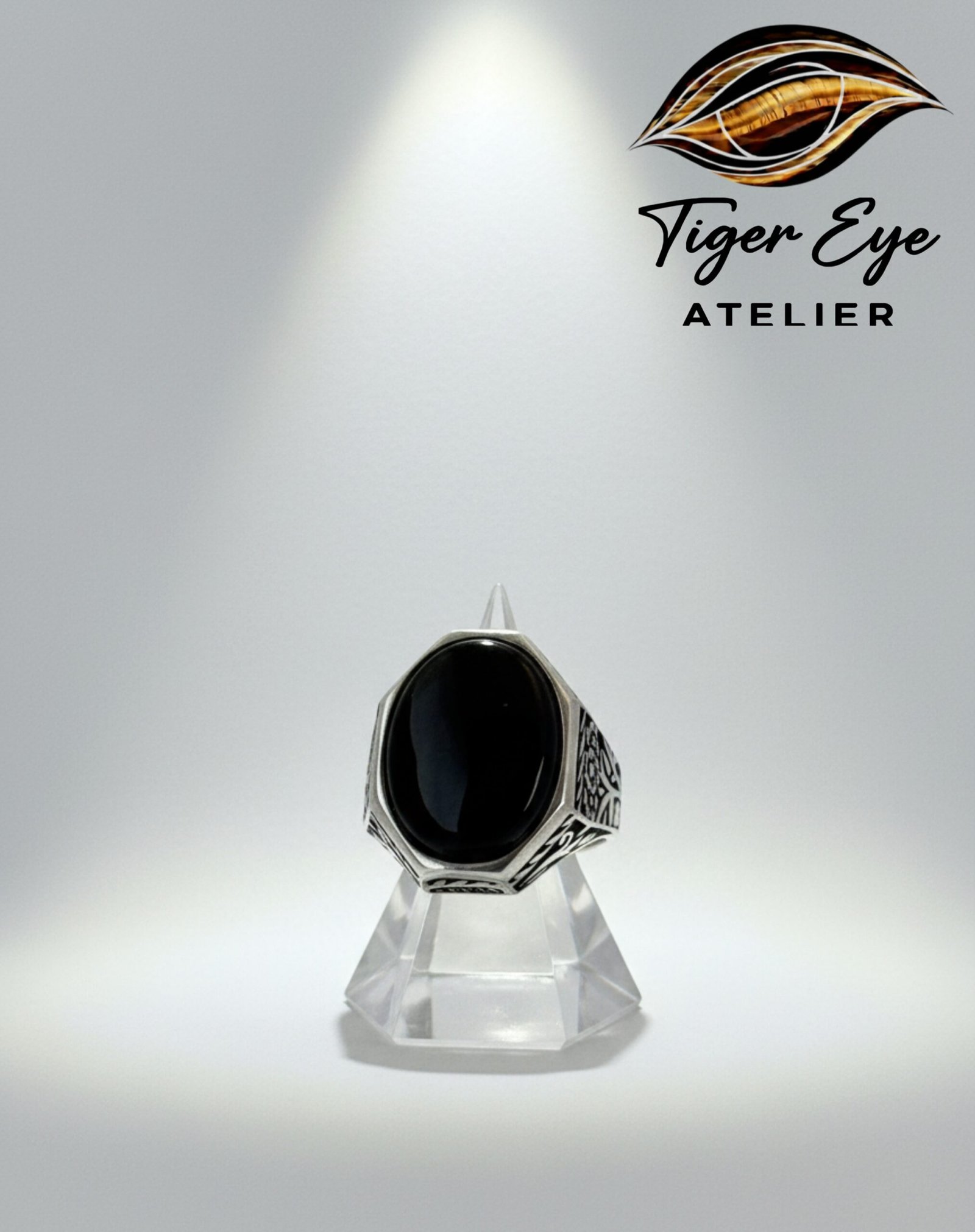 yemeni “civilized heritage” sterling silver ring elite liver colored agate yemeni "civilized heritage" sterling silver ring elite liver colored agate